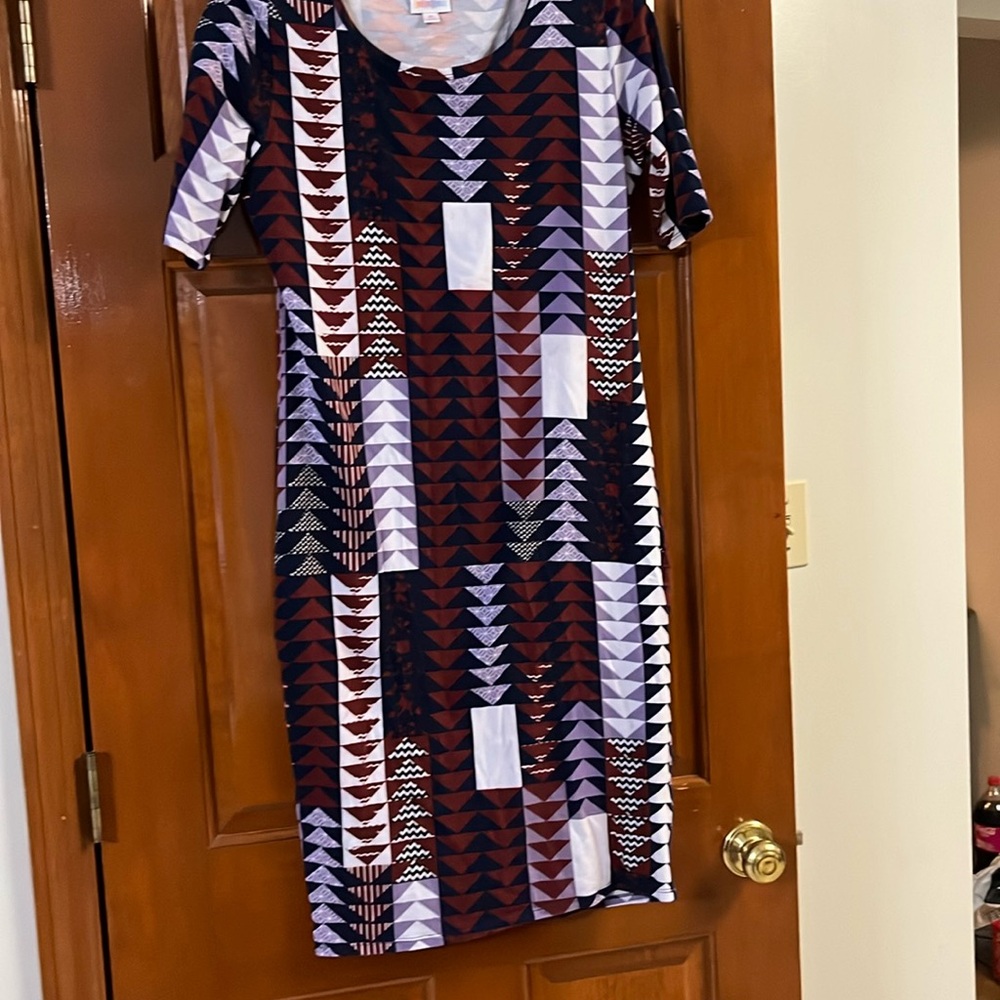LulaRoe midi dress - Picture 1 of 3